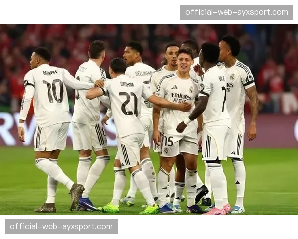 拜仁6-4淘汰皇马晋级四强，奥利塞补时绝杀